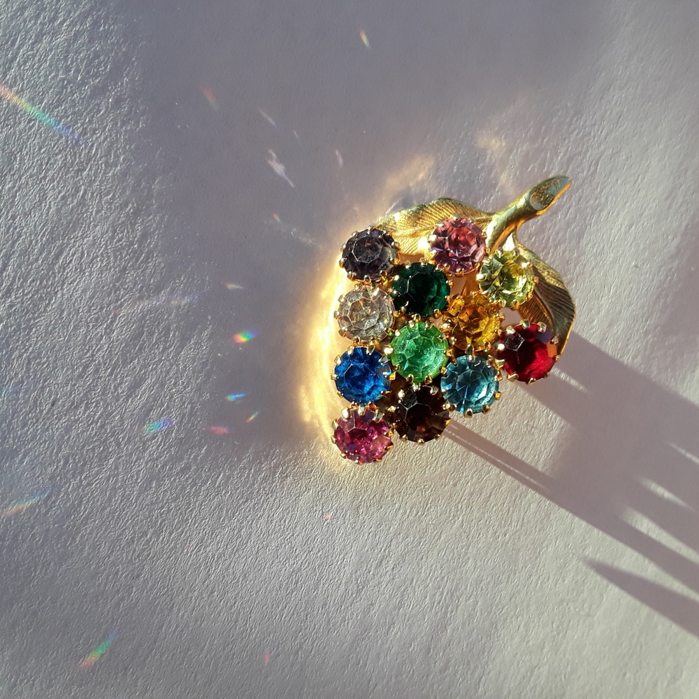 Brooch - Picture 3 of 4